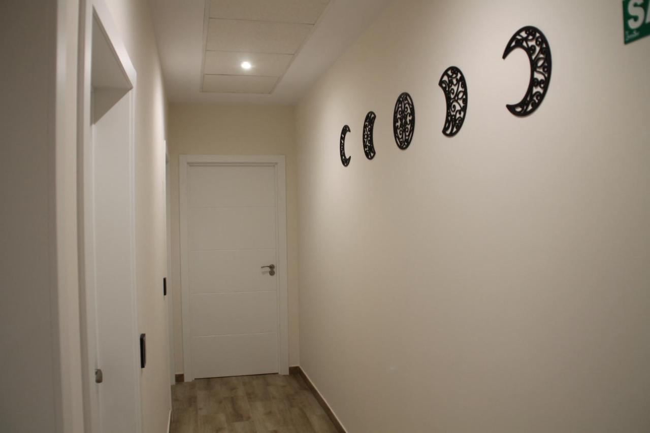 Baixo A Lua Rooming Sarria Buitenkant foto