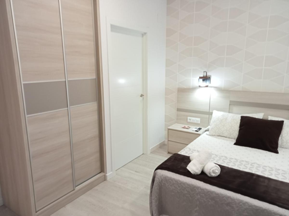 Baixo A Lua Rooming Sarria Buitenkant foto
