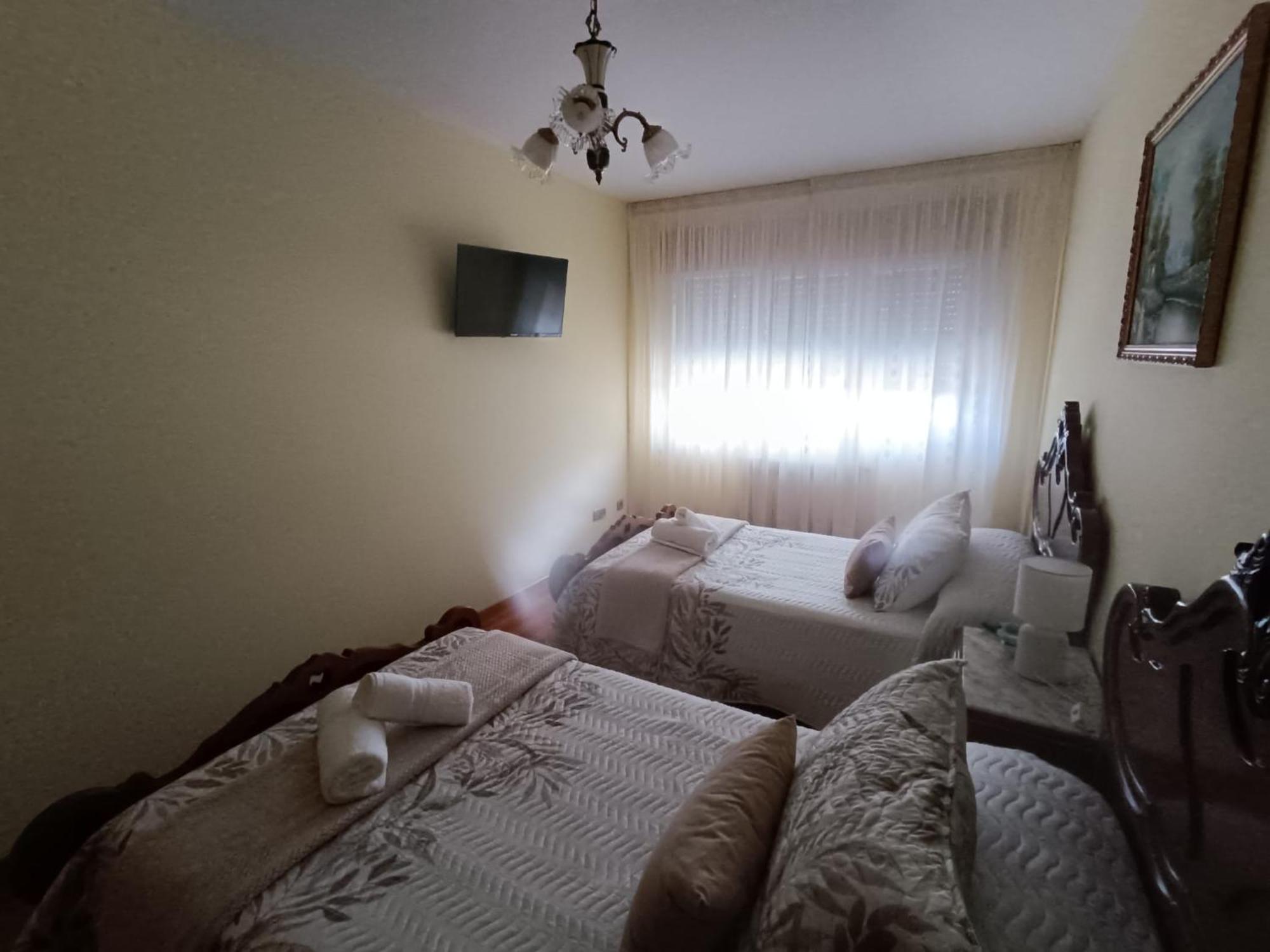 Baixo A Lua Rooming Sarria Buitenkant foto