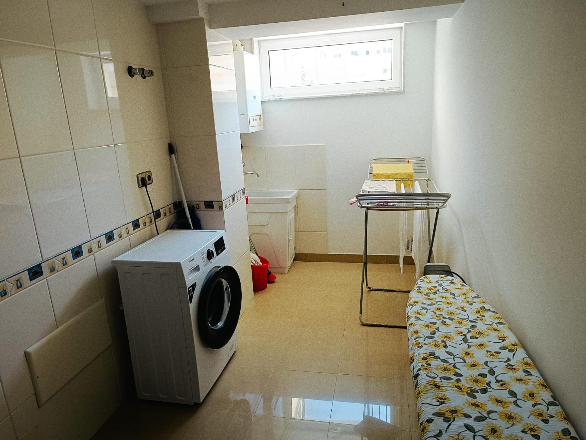 Baixo A Lua Rooming Sarria Buitenkant foto