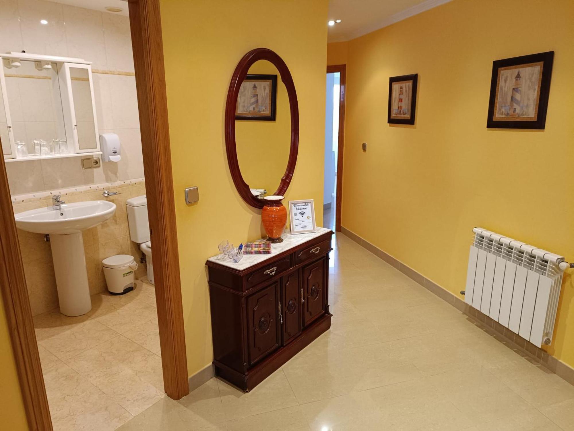 Baixo A Lua Rooming Sarria Buitenkant foto